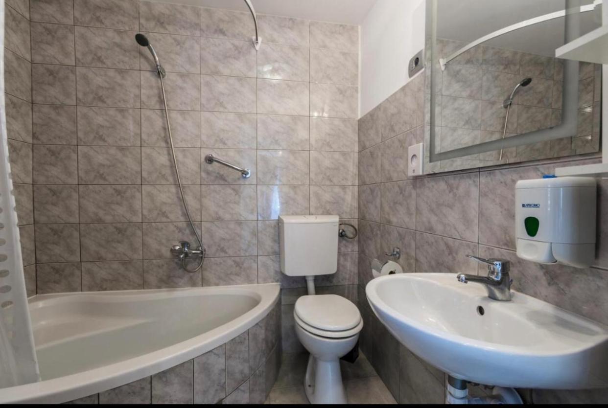 Apartment Cvita Split Exterior photo